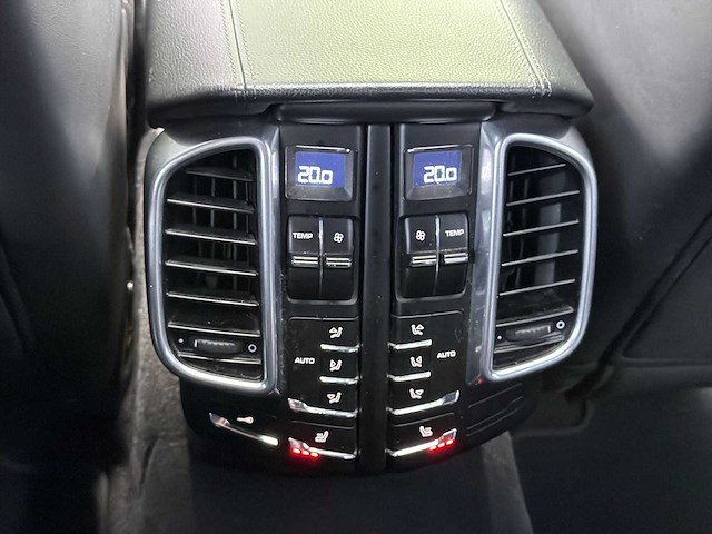 Porsche cayenne 3.0 d | 69-pld-1 i - afbeelding 24 van  36