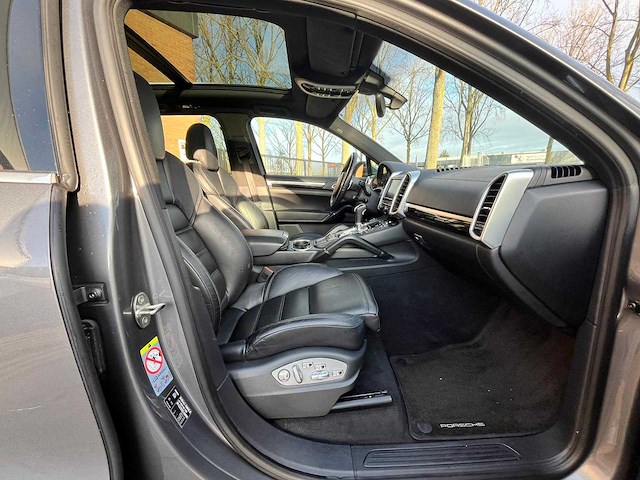 Porsche cayenne 3.0 d, automaat, 3-sgz-53 - afbeelding 2 van  20