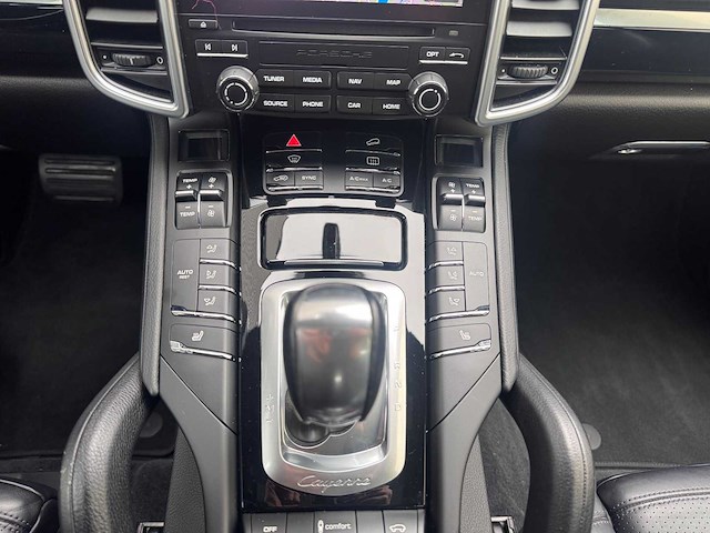 Porsche cayenne 3.0 d platinum edition automaat; nb-452-h - afbeelding 5 van  23