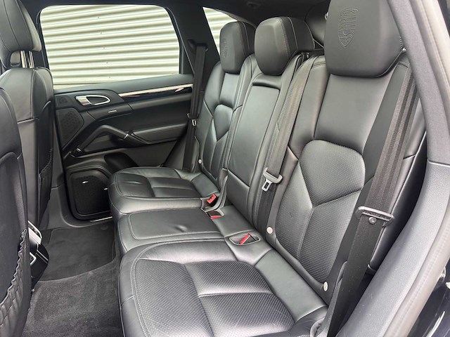 Porsche cayenne 3.0 d platinum edition automaat; nb-452-h - afbeelding 23 van  23