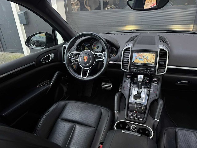 Porsche cayenne 3.0 s e-hybrid 2015 | gl-535-d iaw - afbeelding 22 van  40