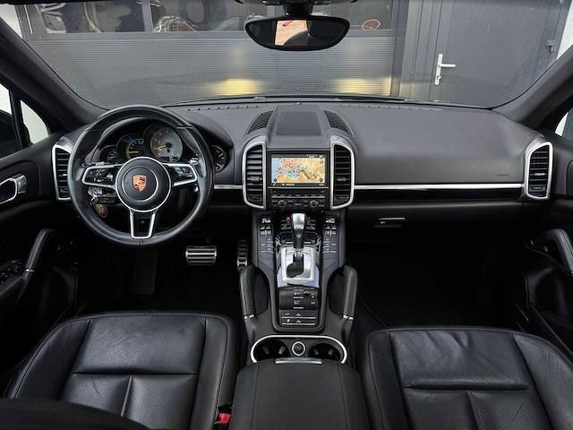 Porsche cayenne 3.0 s e-hybrid 2015 | gl-535-d - afbeelding 14 van  40