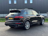 Porsche cayenne 3.0 s e-hybrid 2015 | gl-535-d - afbeelding 38 van  40