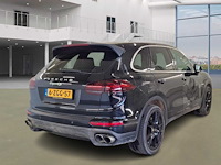 Porsche cayenne 3.0 s e-hybrid, 6-zgg-57 - afbeelding 12 van  19