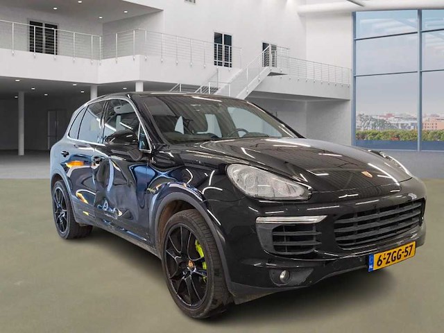 Porsche cayenne 3.0 s e-hybrid, 6-zgg-57 - afbeelding 13 van  19
