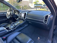 Porsche cayenne 3.0 v6 s e-hybrid 3-zhg-75 - afbeelding 3 van  46