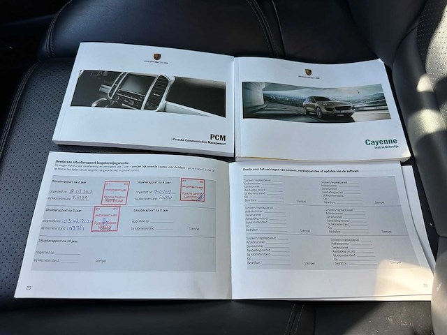 Porsche cayenne 3.0 v6 s e-hybrid 3-zhg-75 - afbeelding 28 van  46