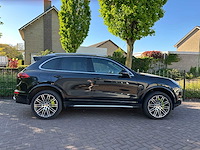 Porsche cayenne 3.0 v6 s e-hybrid 3-zhg-75 - afbeelding 43 van  46