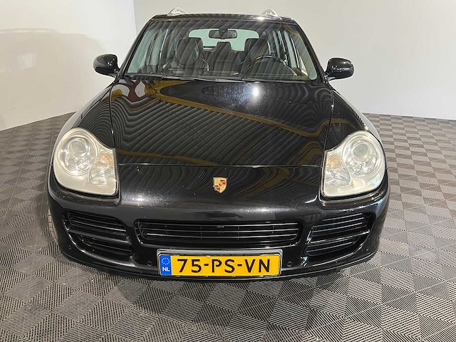 Porsche cayenne 3.2 turbo, 75-ps-vn - afbeelding 11 van  19