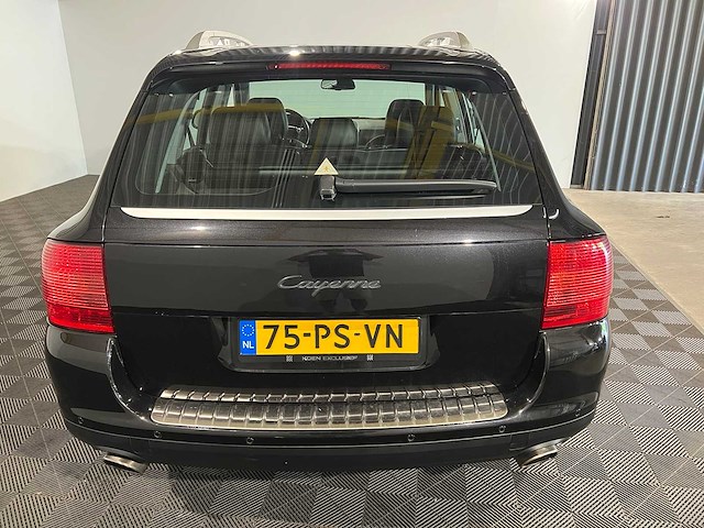Porsche cayenne 3.2 turbo, 75-ps-vn - afbeelding 13 van  19