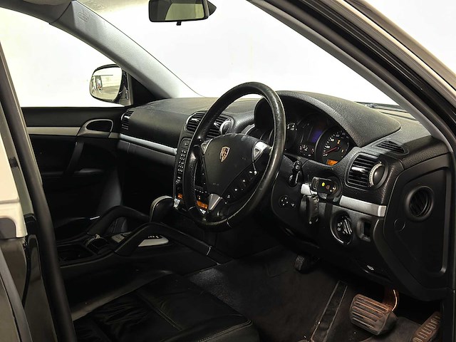 Porsche cayenne 3.2 v6 250pk 2005 4x4, 8-sbx-00 - afbeelding 9 van  55