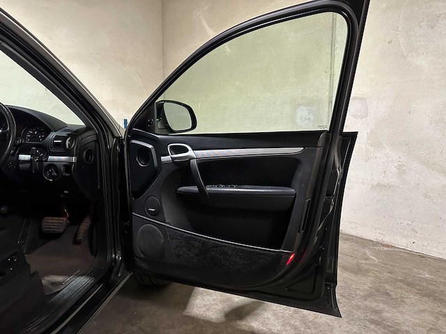 Porsche cayenne 3.2 v6 250pk 2005 4x4, 8-sbx-00 - afbeelding 25 van  55