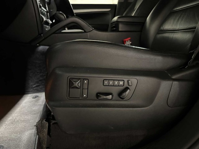 Porsche cayenne 3.2 v6 250pk 2005 4x4, 8-sbx-00 - afbeelding 36 van  55