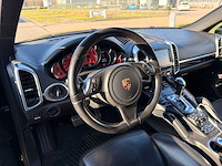Porsche cayenne 4.2 v8 turbo s met nieuwe apk - diesel personenauto - afbeelding 4 van  33