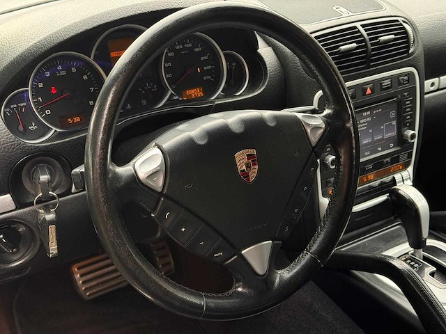 Porsche cayenne 4.5 s 2004 | 22-ns-jf - afbeelding 3 van  42