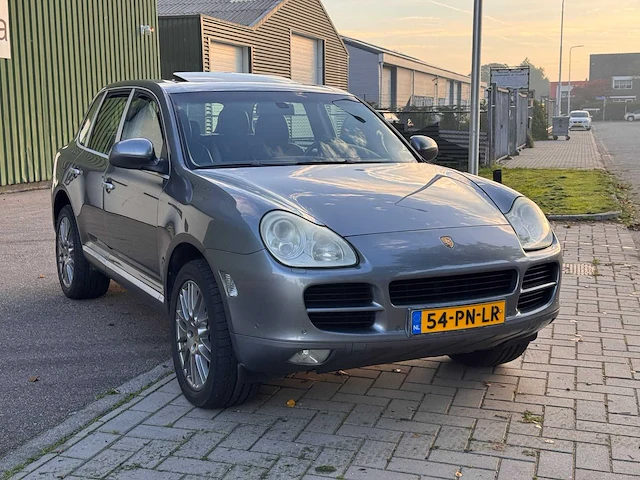 Porsche cayenne 4.5 s, 54-pn-lr - afbeelding 9 van  15