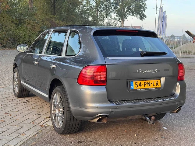 Porsche cayenne 4.5 s, 54-pn-lr - afbeelding 4 van  8