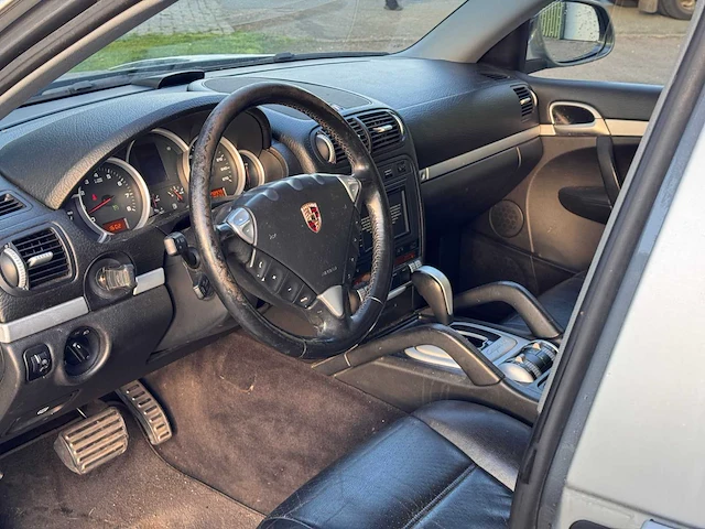 Porsche cayenne 4.5 s, 54-pn-lr - afbeelding 8 van  8