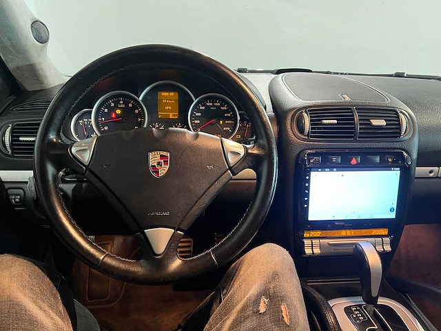 Porsche cayenne 4.5 s , j-065-sj - afbeelding 18 van  18
