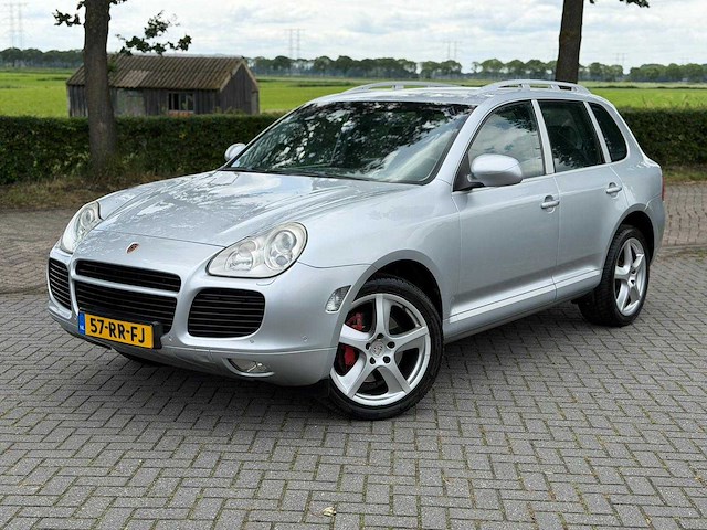 Porsche cayenne 4.5 turbo 57-rr-fj - afbeelding 1 van  37