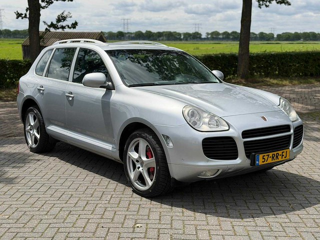 Porsche cayenne 4.5 turbo 57-rr-fj - afbeelding 36 van  37