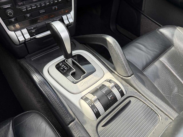 Porsche cayenne 4.5 turbo automaat, 60-lvx-5 - afbeelding 2 van  11