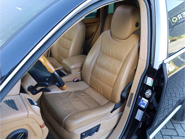 Porsche cayenne 4.5 v8 turbo 2005 450pk automaat - afbeelding 5 van  30