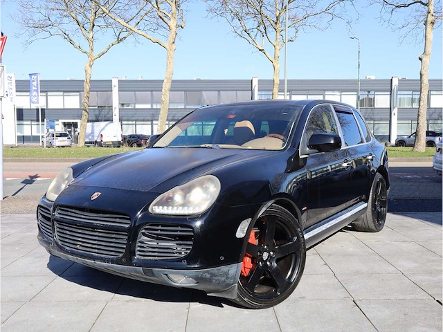 Porsche cayenne 4.5 v8 turbo 2005 450pk automaat - afbeelding 1 van  30