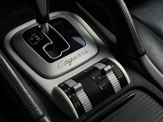 Porsche cayenne 4.5s car 2005 i - afbeelding 7 van  28