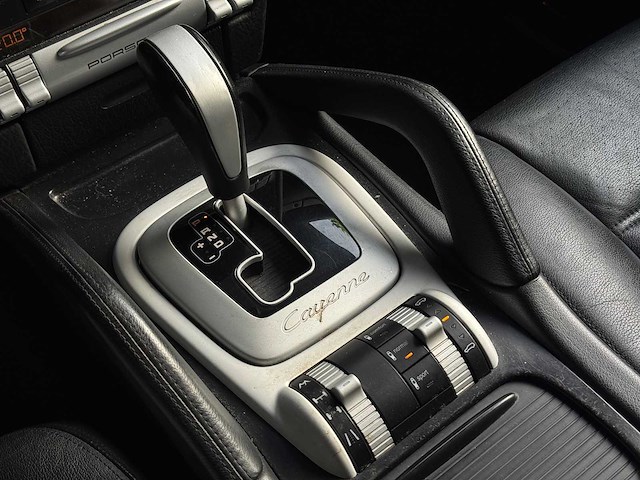 Porsche cayenne 4.5s car 2005 i - afbeelding 9 van  28
