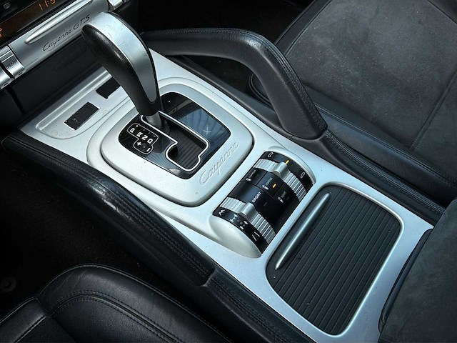 Porsche cayenne 4.8 gts 2009 | hls-45-k i - afbeelding 18 van  33