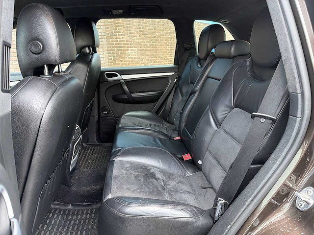Porsche cayenne 4.8 gts 2009 | hls-45-k i - afbeelding 24 van  33