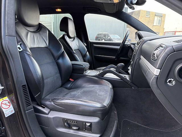 Porsche cayenne 4.8 gts 2009 | hls-45-k i - afbeelding 26 van  33