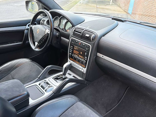 Porsche cayenne 4.8 gts 2009 | hls-45-k i - afbeelding 27 van  33