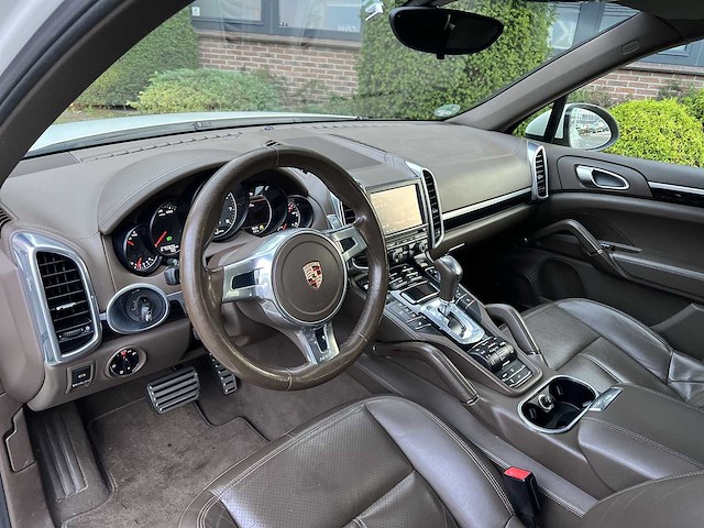Porsche cayenne 4.8 s 2011 | 6-tgp-04 i - afbeelding 7 van  38