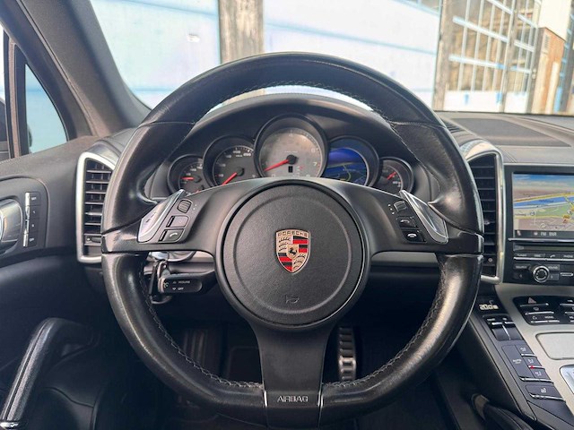 Porsche cayenne 4.8 s automaat; 10-xhx-3 - afbeelding 15 van  19