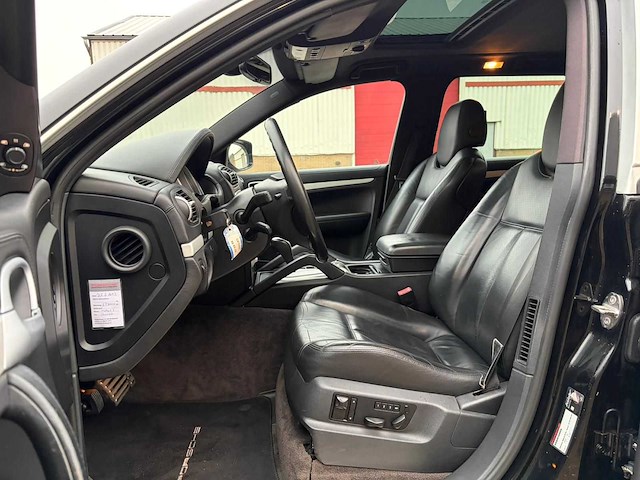 Porsche cayenne 4.8 s automaat, 84-xx-gb - afbeelding 8 van  12