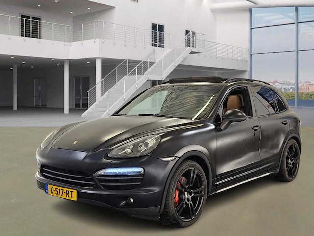 Porsche cayenne 4.8 s; k-517-rt - afbeelding 1 van  13