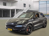 Porsche cayenne 4.8 s; k-517-rt - afbeelding 1 van  13