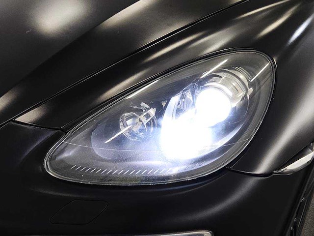 Porsche cayenne 4.8 s; k-517-rt - afbeelding 6 van  13
