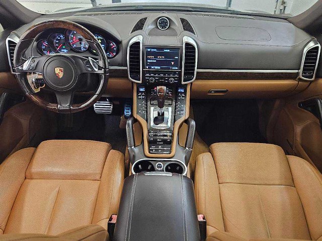 Porsche cayenne 4.8 s; k-517-rt - afbeelding 7 van  7