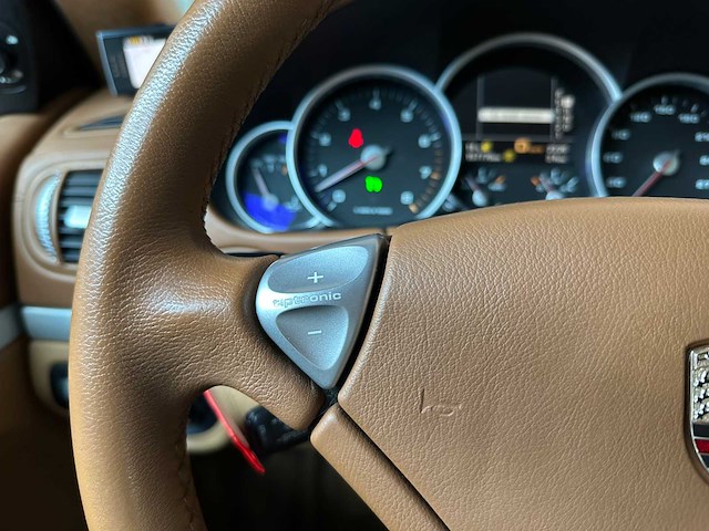 Porsche cayenne 4.8 v8 500pk 2008 - afbeelding 21 van  42