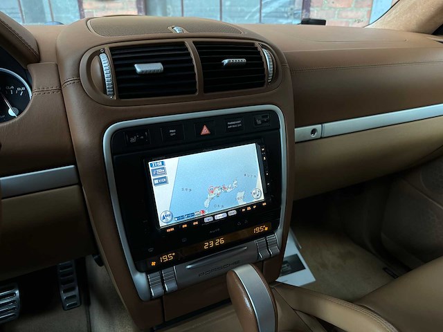 Porsche cayenne 4.8 v8 500pk 2008 - afbeelding 27 van  42