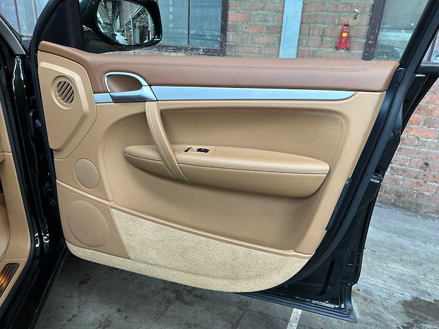 Porsche cayenne 4.8 v8 500pk 2008 - afbeelding 35 van  42