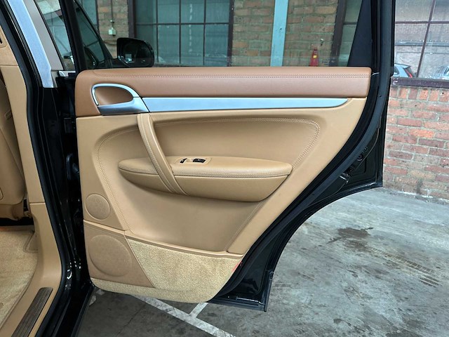 Porsche cayenne 4.8 v8 500pk 2008 - afbeelding 28 van  42