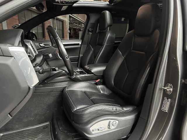 Porsche cayenne 4.8 v8 s 405pk 2013 - afbeelding 27 van  45