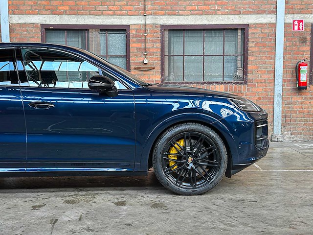 Porsche cayenne coupe 4.0 v8 s 474pk 2024 (1e eigenaar) fabrieksgarantie - afbeelding 8 van  59