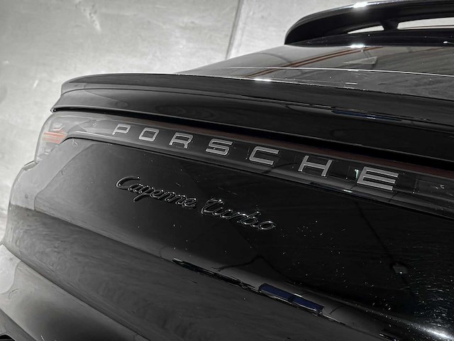 Porsche cayenne coupe turbo 4.0 v8 549pk 2019, j-757-hf - afbeelding 8 van  59