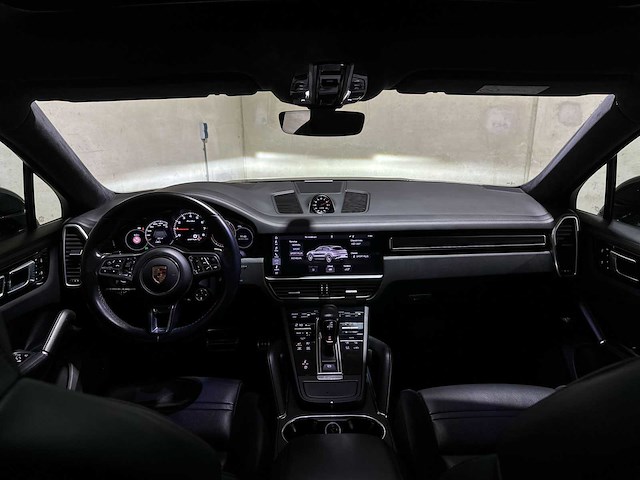 Porsche cayenne coupe turbo 4.0 v8 549pk 2019, j-757-hf - afbeelding 18 van  59