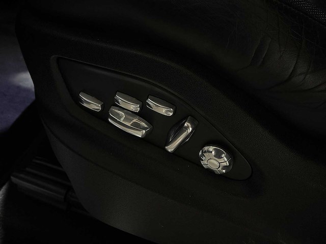 Porsche cayenne coupe turbo 4.0 v8 549pk 2019, j-757-hf - afbeelding 20 van  59